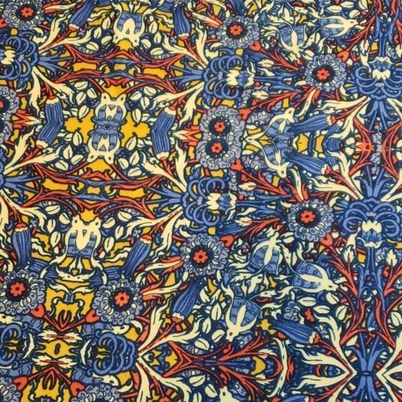 NEW LuLaRoe Kaleidoscope Print Irma - Picture 2 of 8
